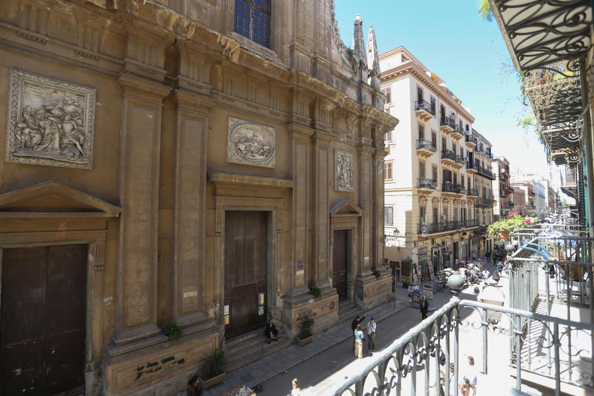 Maqueda View Appartement Palermo Buitenkant foto